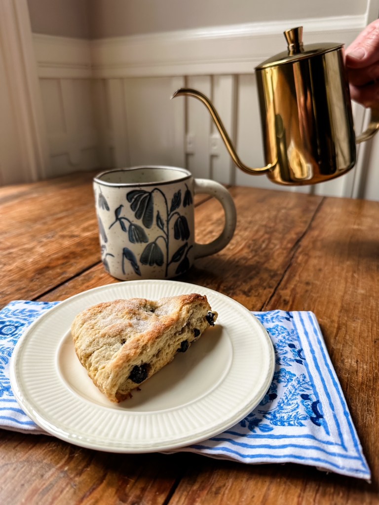 Scone Table The Featured Table: Cozy Blueberry Scones for a Chilly March Weekend ...